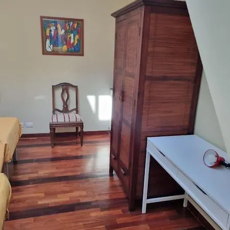 Doge Adorno Apartment *