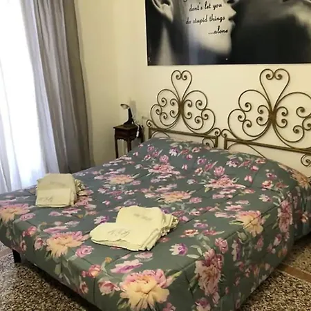 Doge Adorno Apartment Genoa