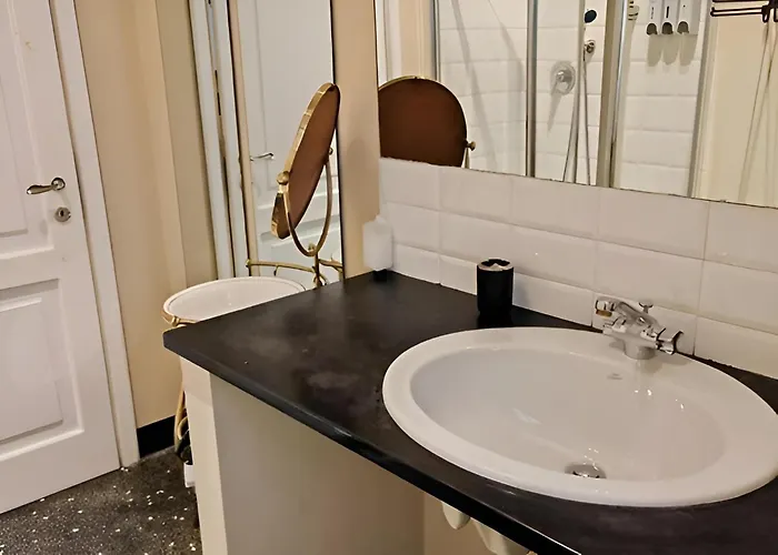 Apartament Doge Adorno- Davanti All'acquario - Grande Terrazza Privata - Palazzo Nobiliare Storico Genua