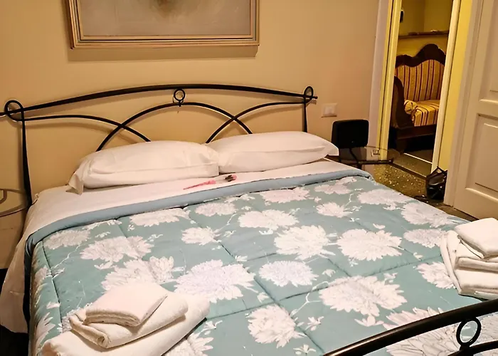 Apartament Doge Adorno- Davanti All'acquario - Grande Terrazza Privata - Palazzo Nobiliare Storico *