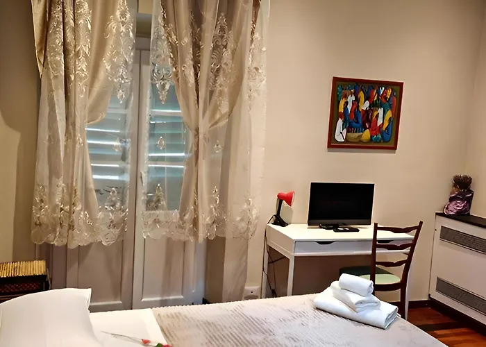 Doge Adorno- Davanti All'acquario - Grande Terrazza Privata - Palazzo Nobiliare Storico Apartament Genua