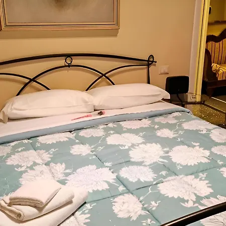 Apartament Doge Adorno- Davanti All'acquario - Grande Terrazza Privata - Palazzo Nobiliare Storico *